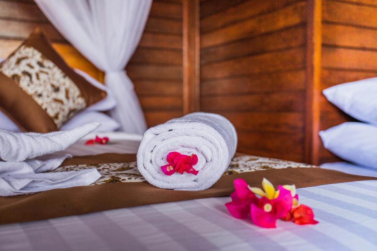 Tatak Bunut Villa Ceningan Lembongan Exterior foto